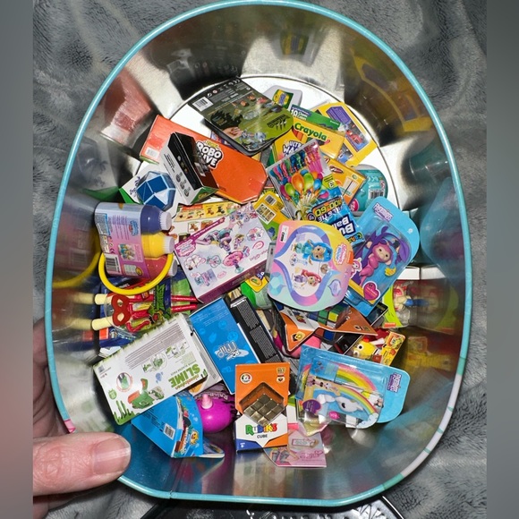 Mini Brands - Picture 1 of 4